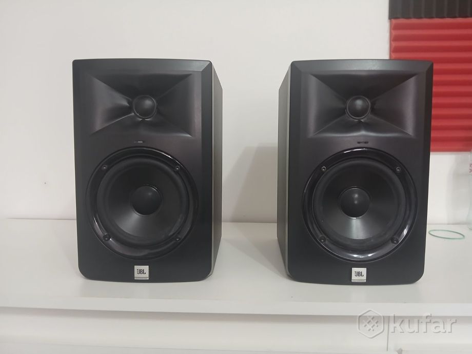 Двухполосные активные мониторы JBL LSR305  — фото 1