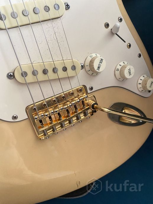 Fender strat deluxe — фото 3