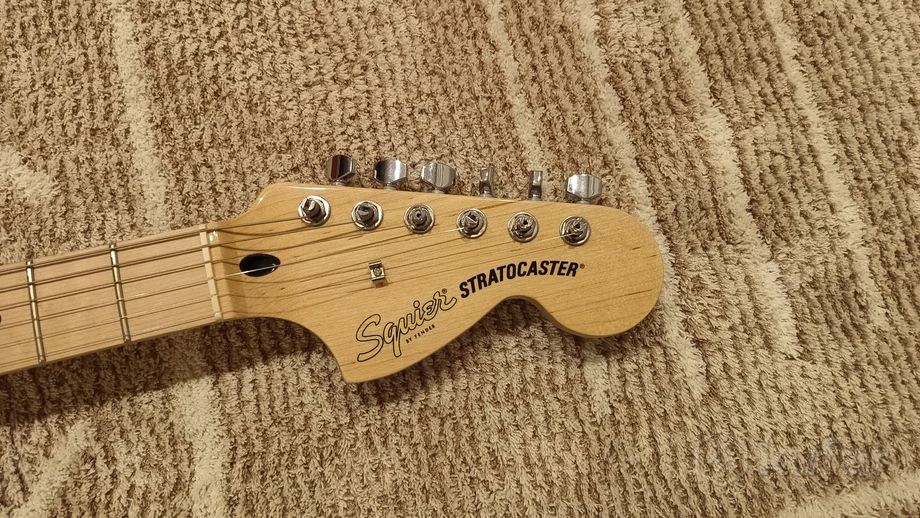 Электрогитара Fender Squier Affinity Stratocaster — фото 5