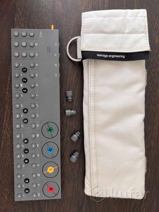 Teenage Engineering OP-Z сиквенсор — фото 2