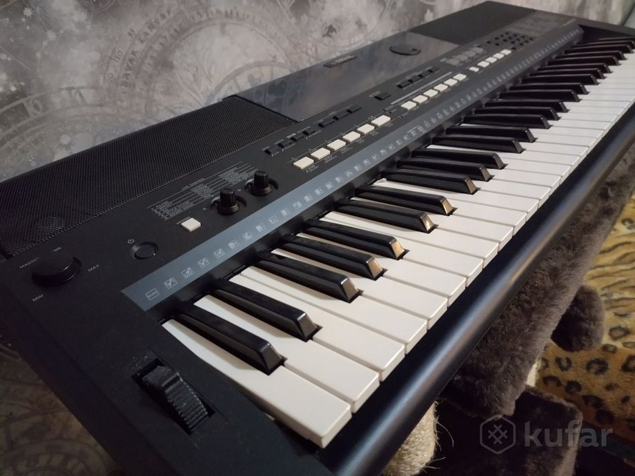 Синтезатор Yamaha PSR E433. В прекрасном состоянии — фото 2