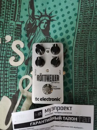 Педаль эффектов TC Electronic Röttweiler