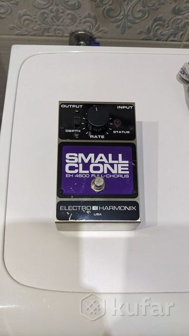 Педаль эффектов Electro-Harmonix Small Clone — фото 1