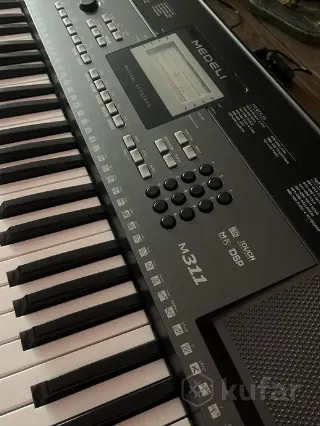 Срочно, Синтезатор Medeli M311