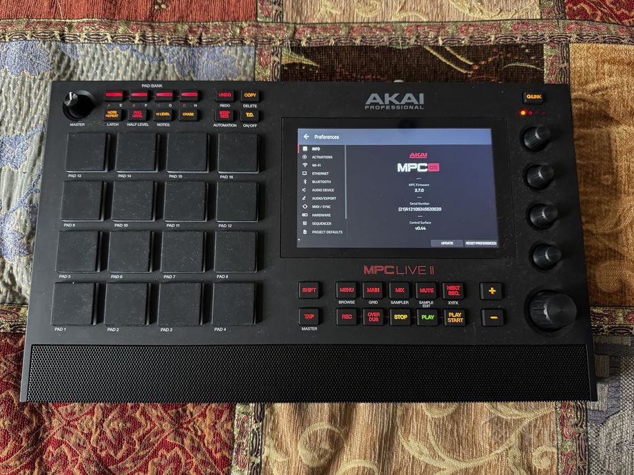 Akai MPC Live II — фото 1