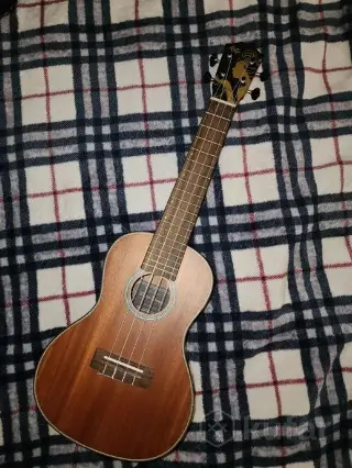 Укулеле Baton Rouge UV41-C-NMH, новая