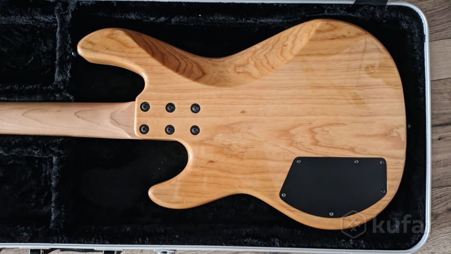Бас-гитара G&L Tribute L-2000 — фото 3