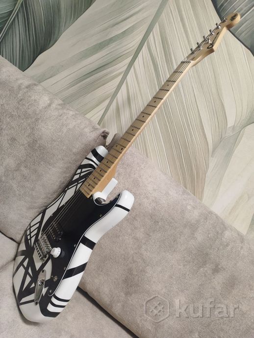 Электрогитара Charvel EVH. — фото 6