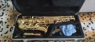 Альт Саксофон Maxtone