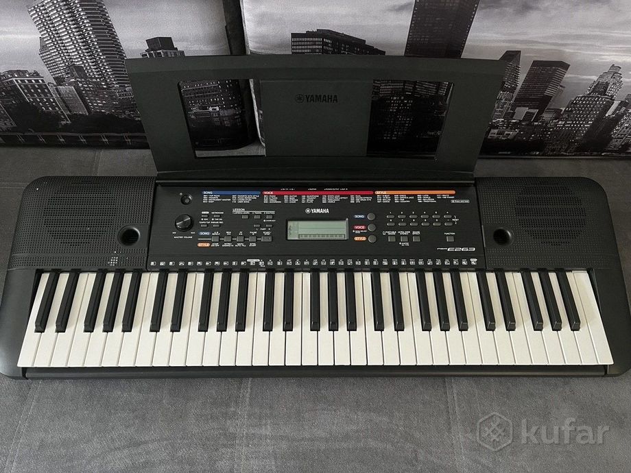 Синтезатор Yamaha PSR E263