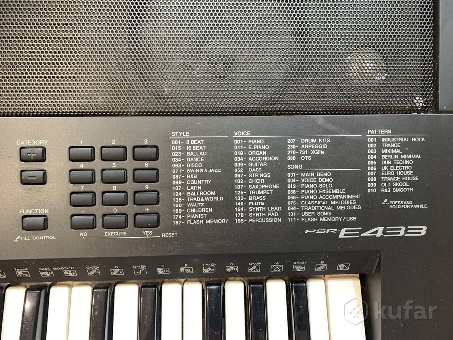 Yamaha PSR-E433, стойка — фото 6