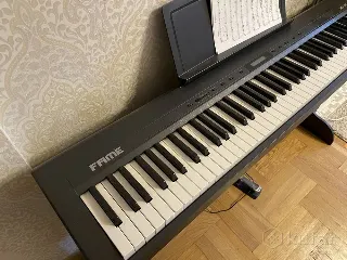 Цифровое пианино FAME SP-15