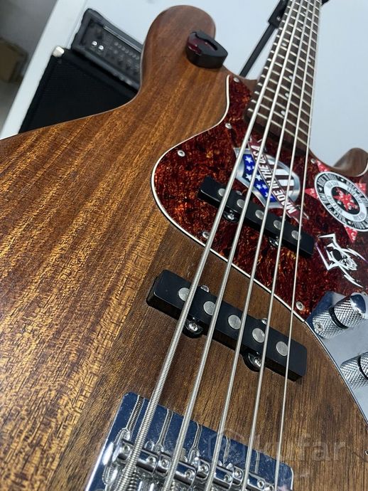 Бас-гитара Fender Jazz Bass V (Custom shop) — фото 2
