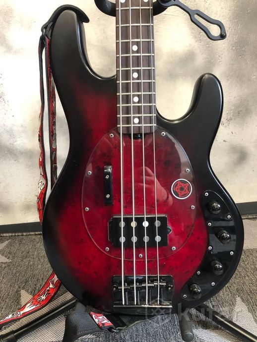 Бас-гитара Sterling by MusicMan StingRay Ray34PB D — фото 5
