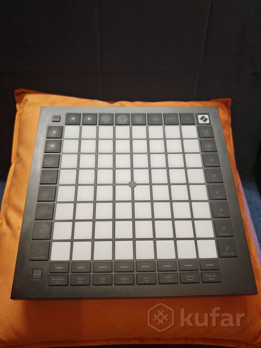 Novation Launchpad pro mk3 — фото 1