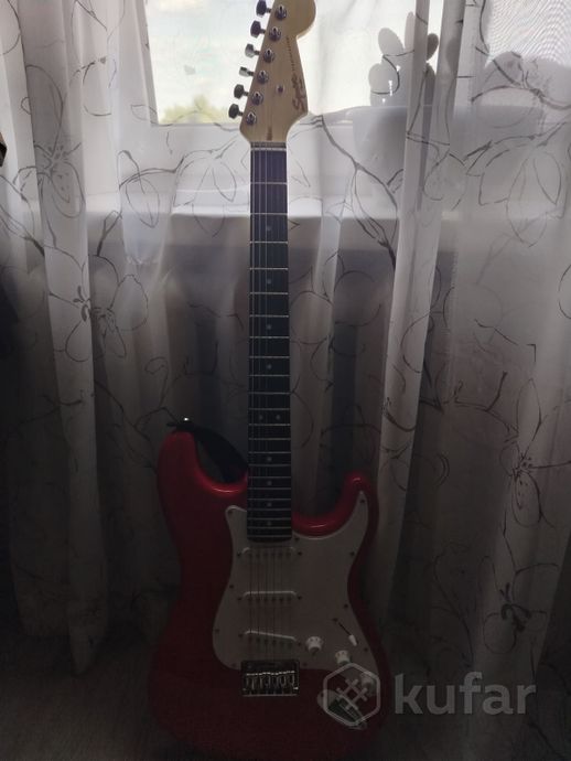 электрогитара squier stratocaster — фото 1