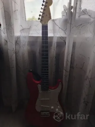 электрогитара squier stratocaster