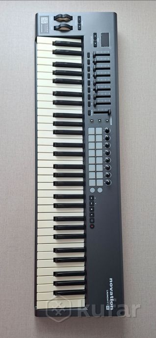 МИДИ КЛАВИАТУРА Novation Launchkey 61 — фото 1