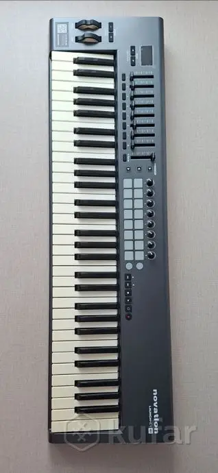 МИДИ КЛАВИАТУРА Novation Launchkey 61