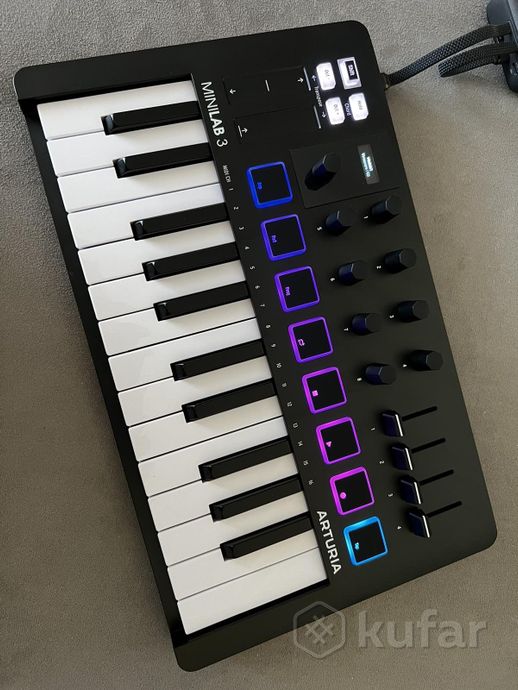 MIDI-клавиатура Arturia MiniLab 3 — фото 3