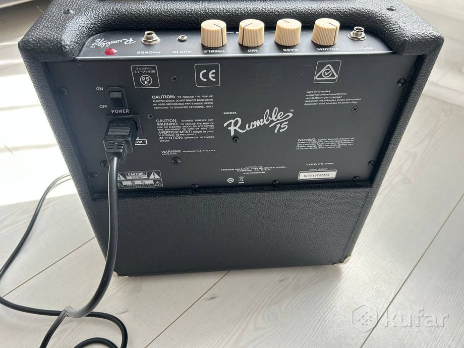 Комбоусилитель для бас гитары Fender RUMBLE 15 V3 — фото 2