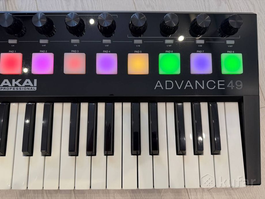 MIDI-клавиатура Akai Professional Advance 49 — фото 2