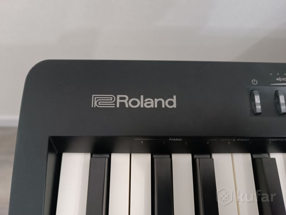 Цифровое пианино Roland FP-10 — фото 2