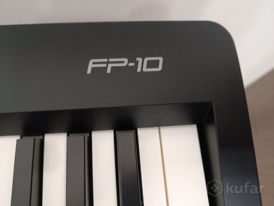 Цифровое пианино Roland FP-10 — фото 3