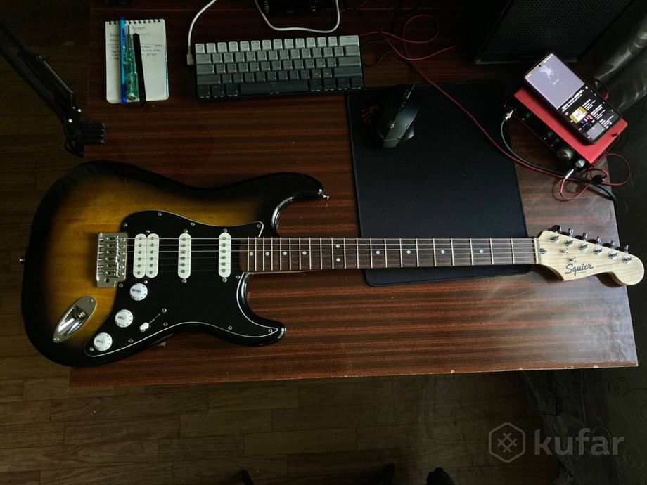 Электрогитара Fender Squire Bullet HSS — фото 1