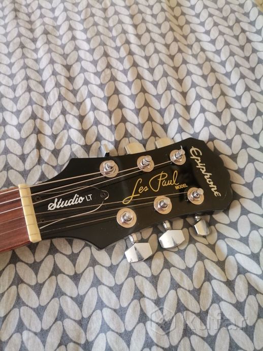 Электрогитара Epiphone Les Paul Studio LT Ebony — фото 4