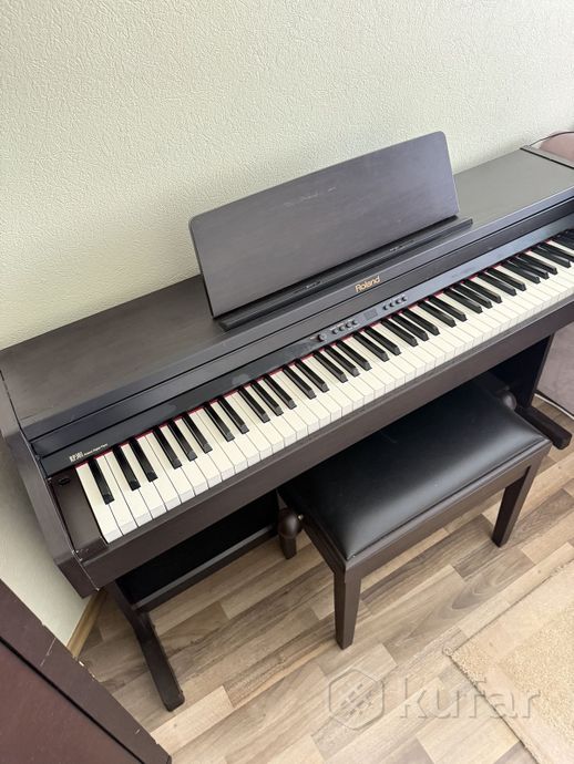 Цифровое пианино Roland RP301 — фото 2
