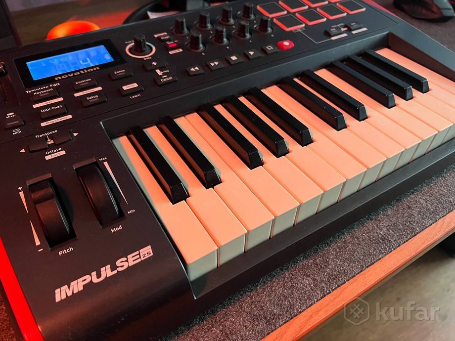 Novation Impulse 25 (MIDI-клавиатура) — фото 1