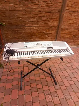 Синтезатор Yamaha dgx 300