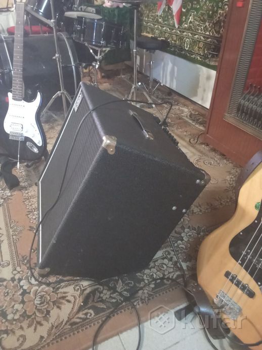 Басовый комбо усилитель AMPEG — фото 1