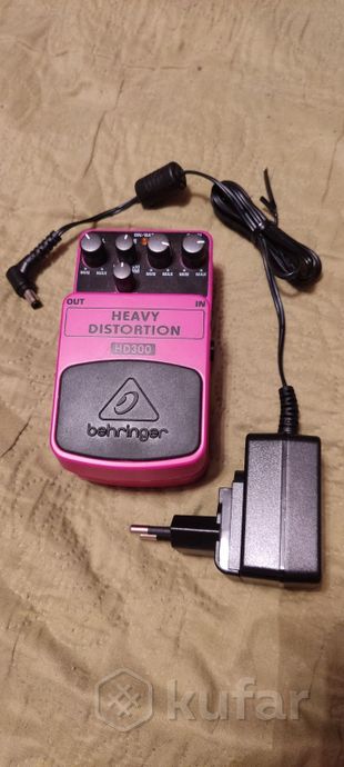 Педаль эффектов Behringer HD300, блок питания — фото 1