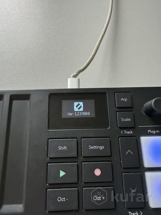 Novation Launchkey Mini 25 MK4 — фото 4