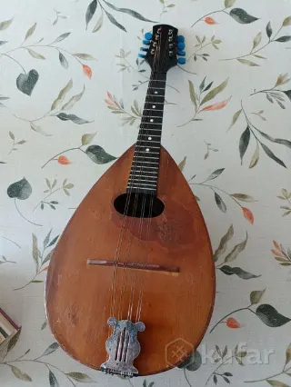 Мандолина неаполитанская классическая