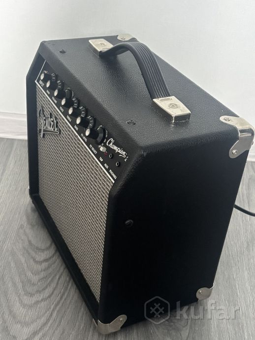 Комбоусилитель Fender Champion 20 — фото 3