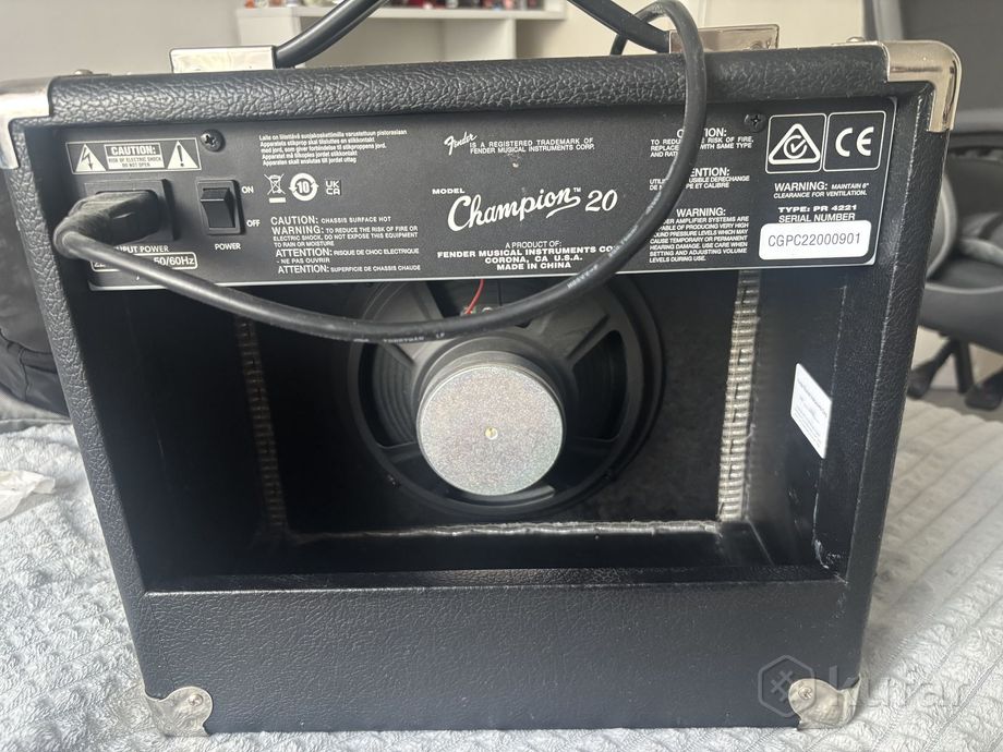 Комбоусилитель Fender Champion 20 — фото 4