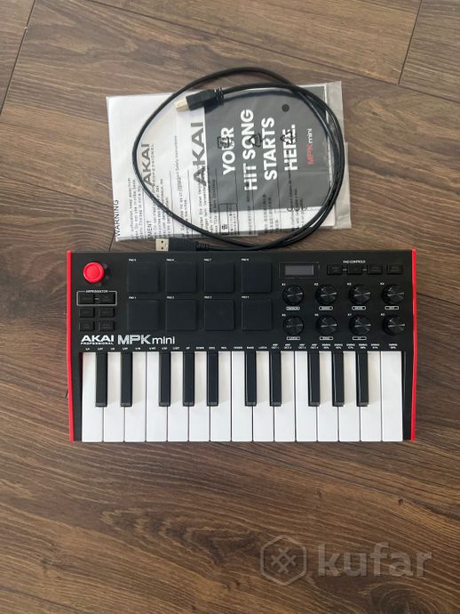 MIDI-клавиатура Akai Pro MPK Mini MK3