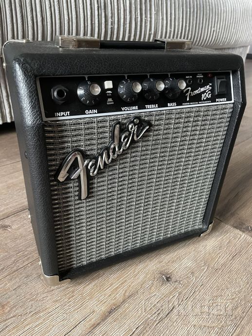 Комбоусилитель Fender Frontman 10G — фото 1