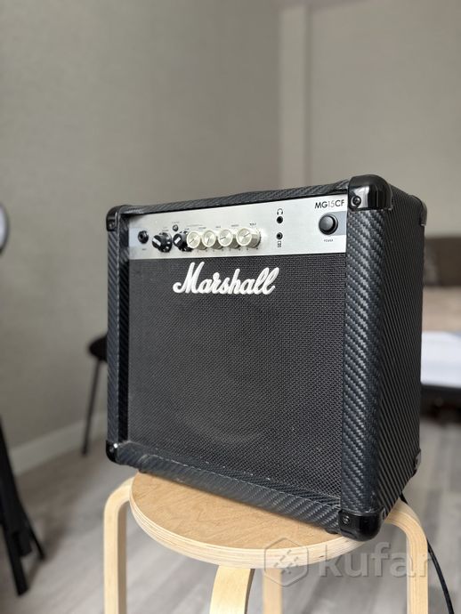 Гитарный комбоусилитель Marshall MG15CF 15W — фото 1