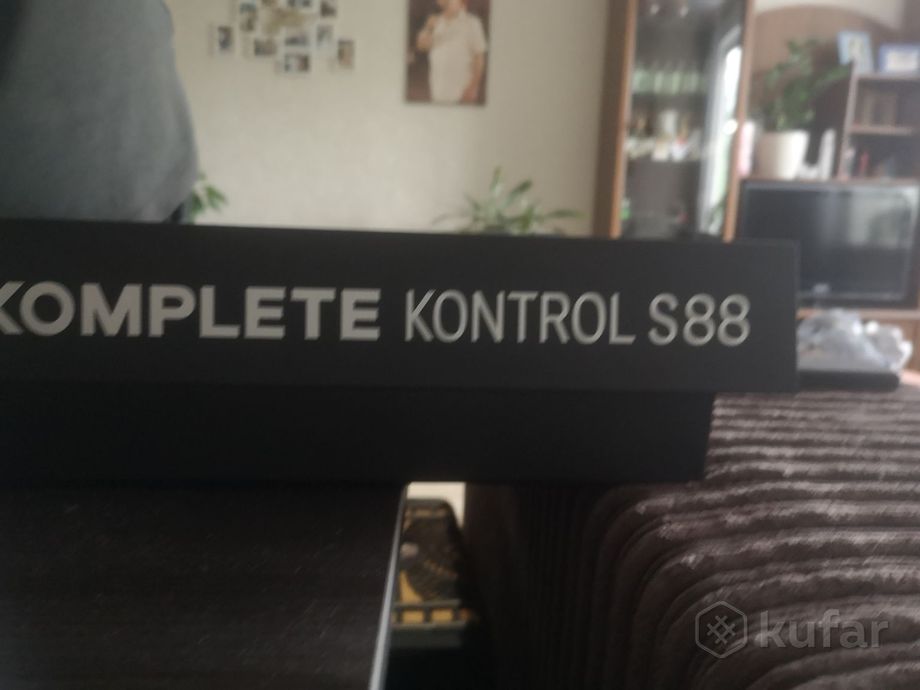 Клавиши (топовая миди клавиатура) Komplete Kontrol — фото 3