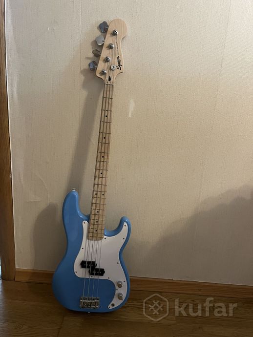 Бас-гитара Squier