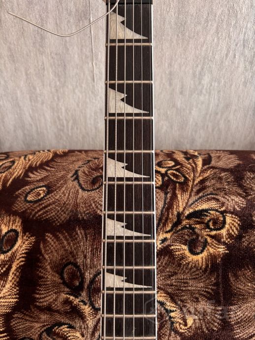 Электрогитара Ibanez — фото 4