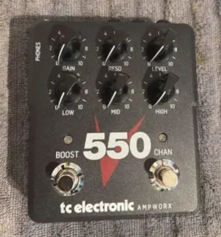 Педаль TC Electronic Ampworx V550