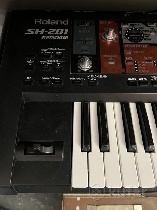 Roland SH-201 synthesizer — фото 6