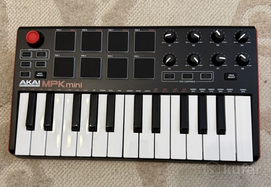 Миди-клавиатура Akai MPK Mini Mk3, новая — фото 1