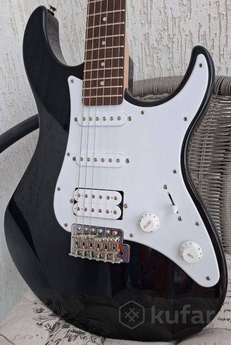 Электрогитара Yamaha Pacifica 112J BL — фото 2