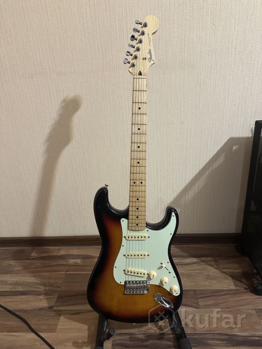 Fender Stratocaster, Japan — фото 1
